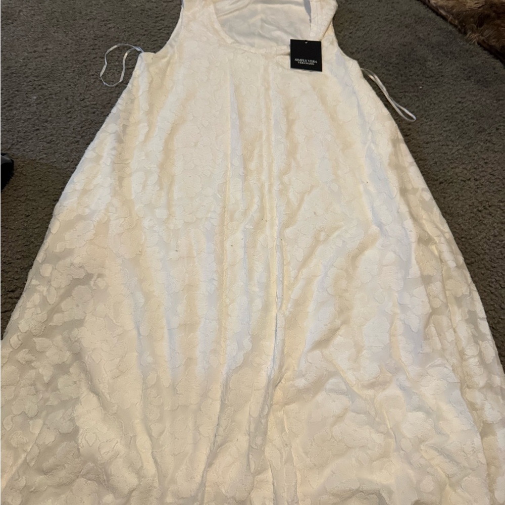 Vera Wang White Floral Dress